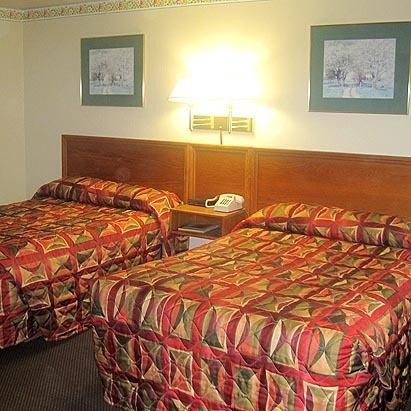 Budget Inn Oskaloosa Quarto foto